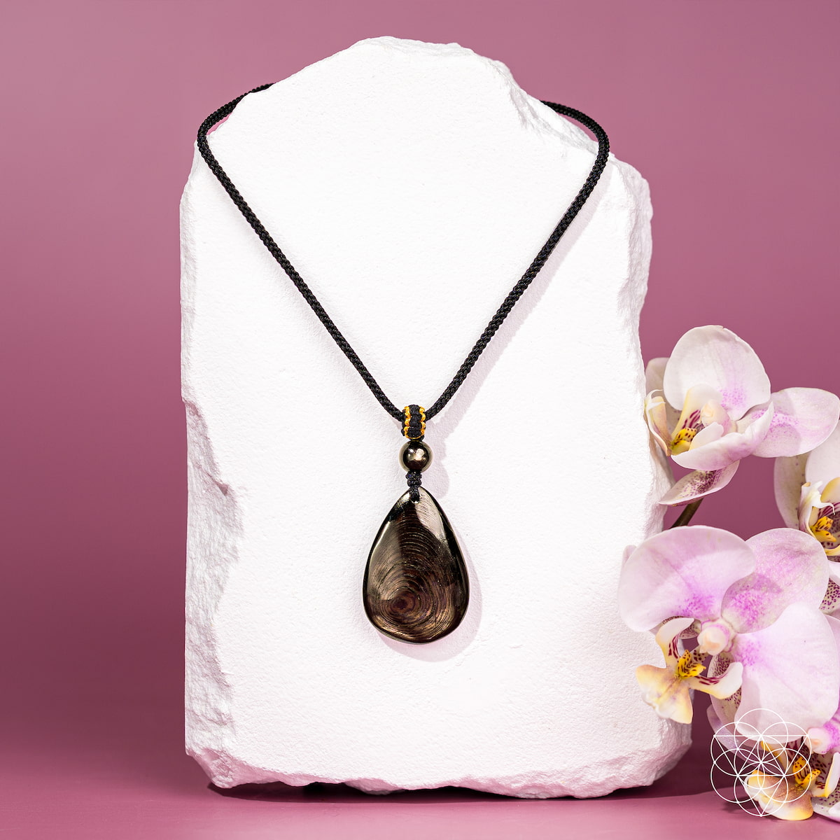 Millionaire Manifestation Pendant – Hypersthene