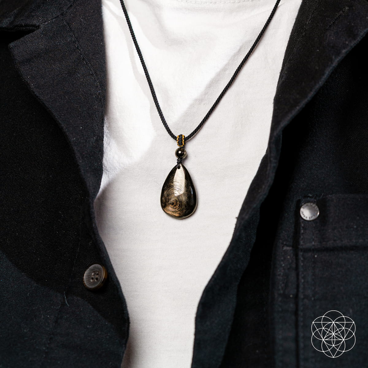 Millionaire Manifestation Pendant – Hypersthene