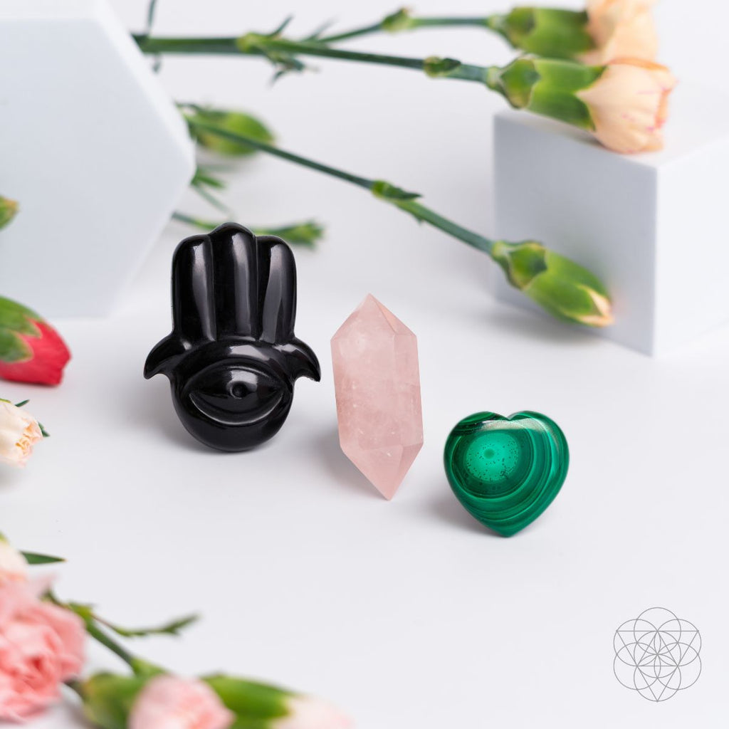 Hamsa Hand of Safe Travels: Aromatherapy Crystal Car Kit