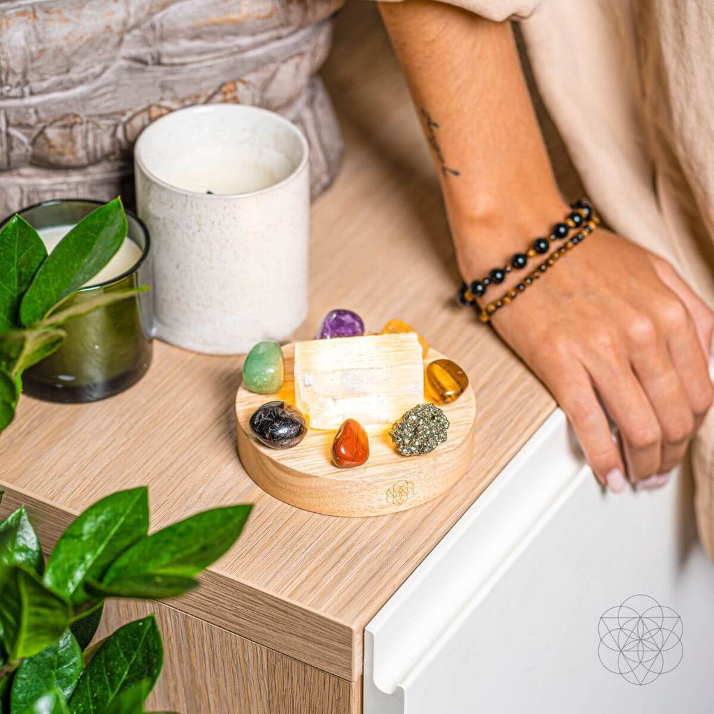 Money Magnet Crystal Lamp – Selenite Core & Prosperity Stones